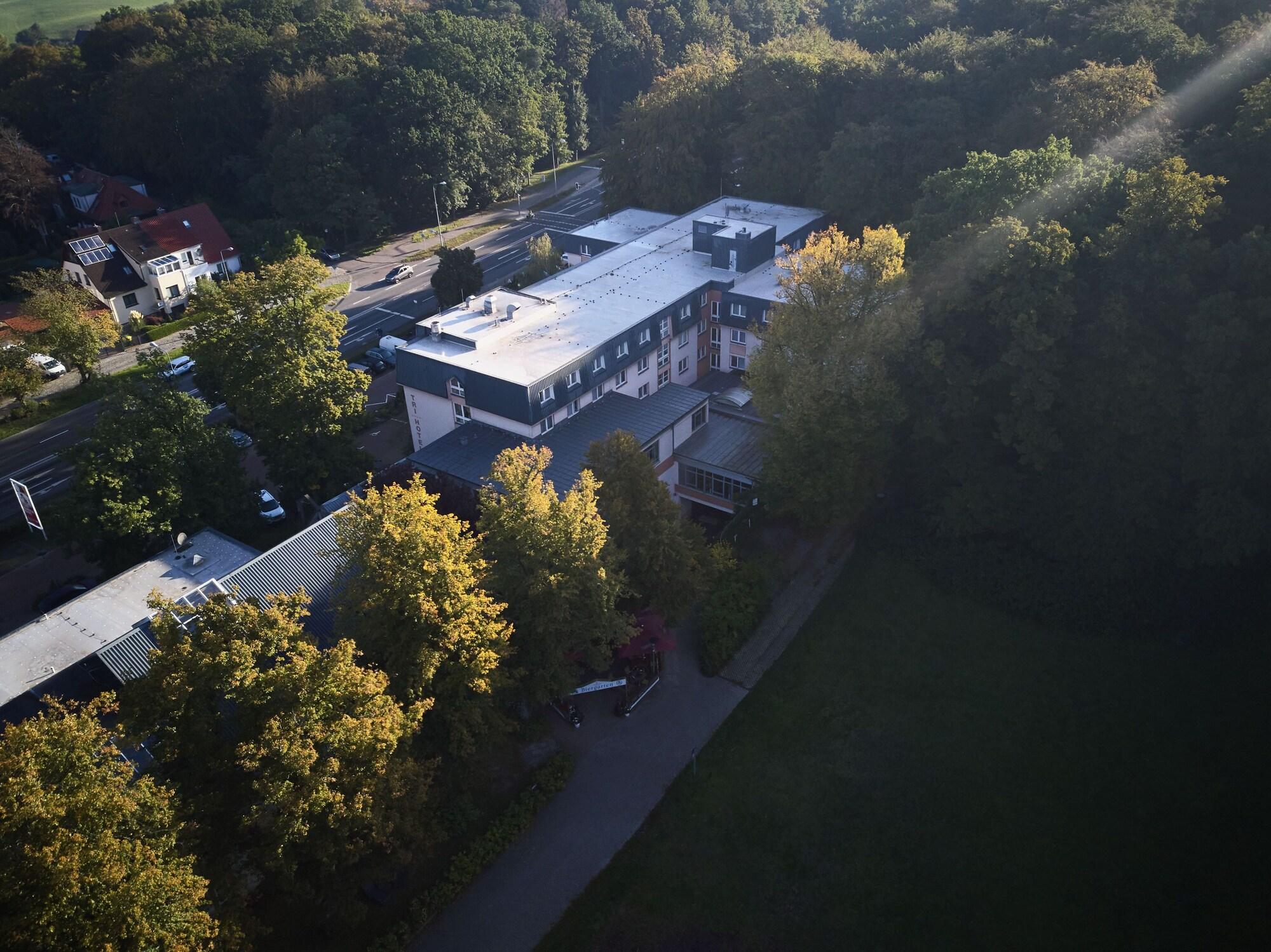 Trihotel Rostock - Wellnesshotel Adults Only Экстерьер фото