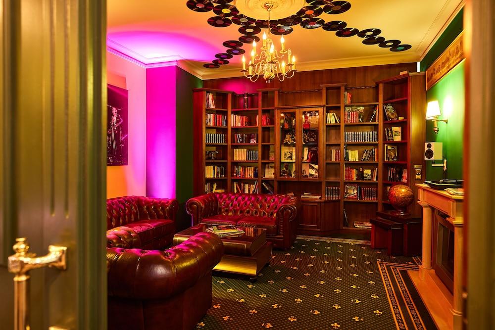 Trihotel Rostock - Wellnesshotel Adults Only Экстерьер фото